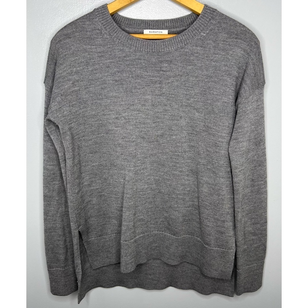 ARITZIA Babaton Gray Knit Gunnar Pullover Crew Neck Sweater